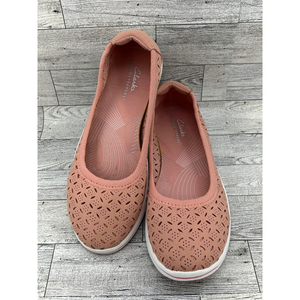 Clarks Cloudsteppers Ballet Flats‎ Womens 6.5M Pink Cutout Slip On Comfort Shoes
